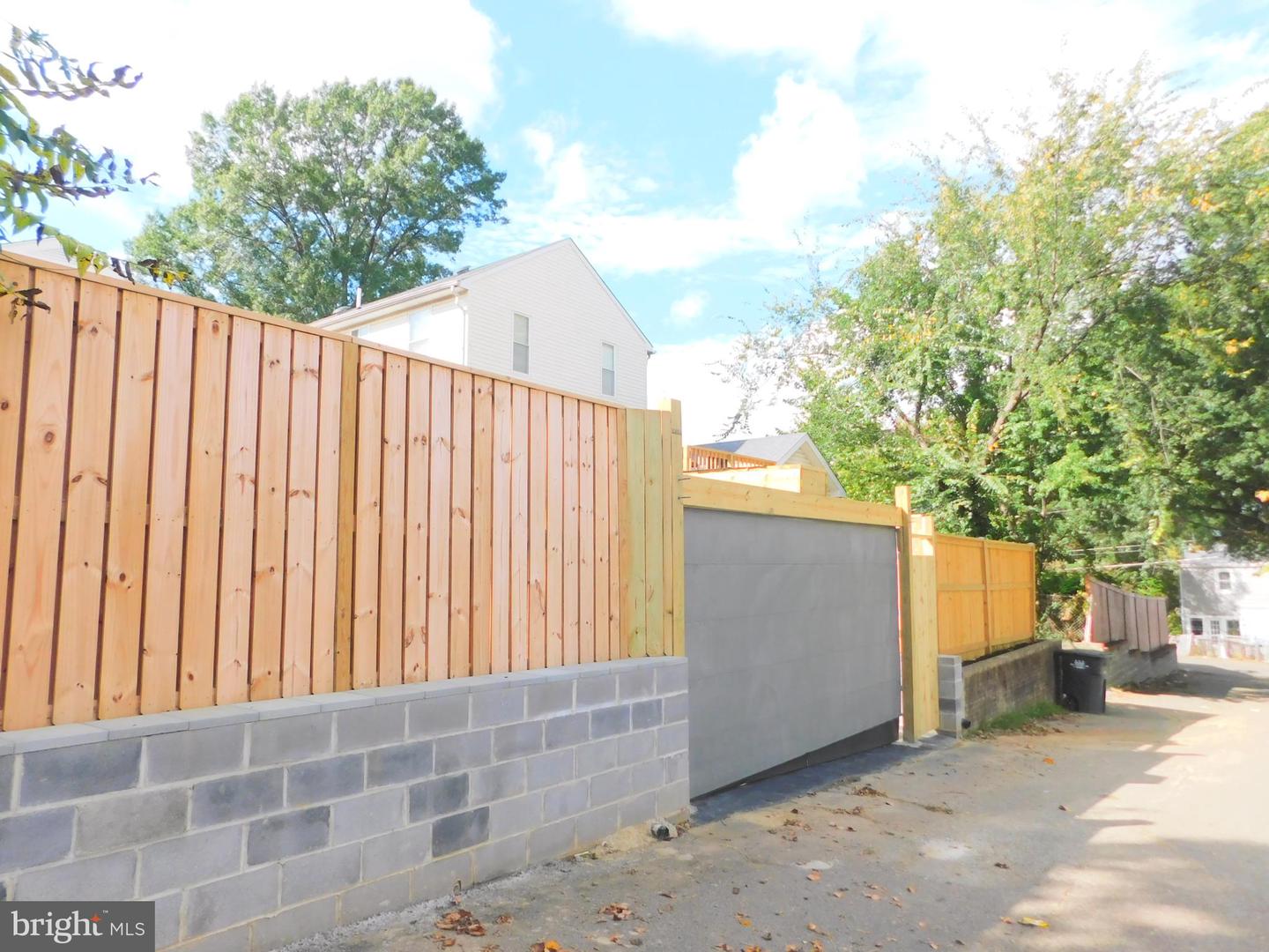 24 53rd Pl Se Property Photo 22