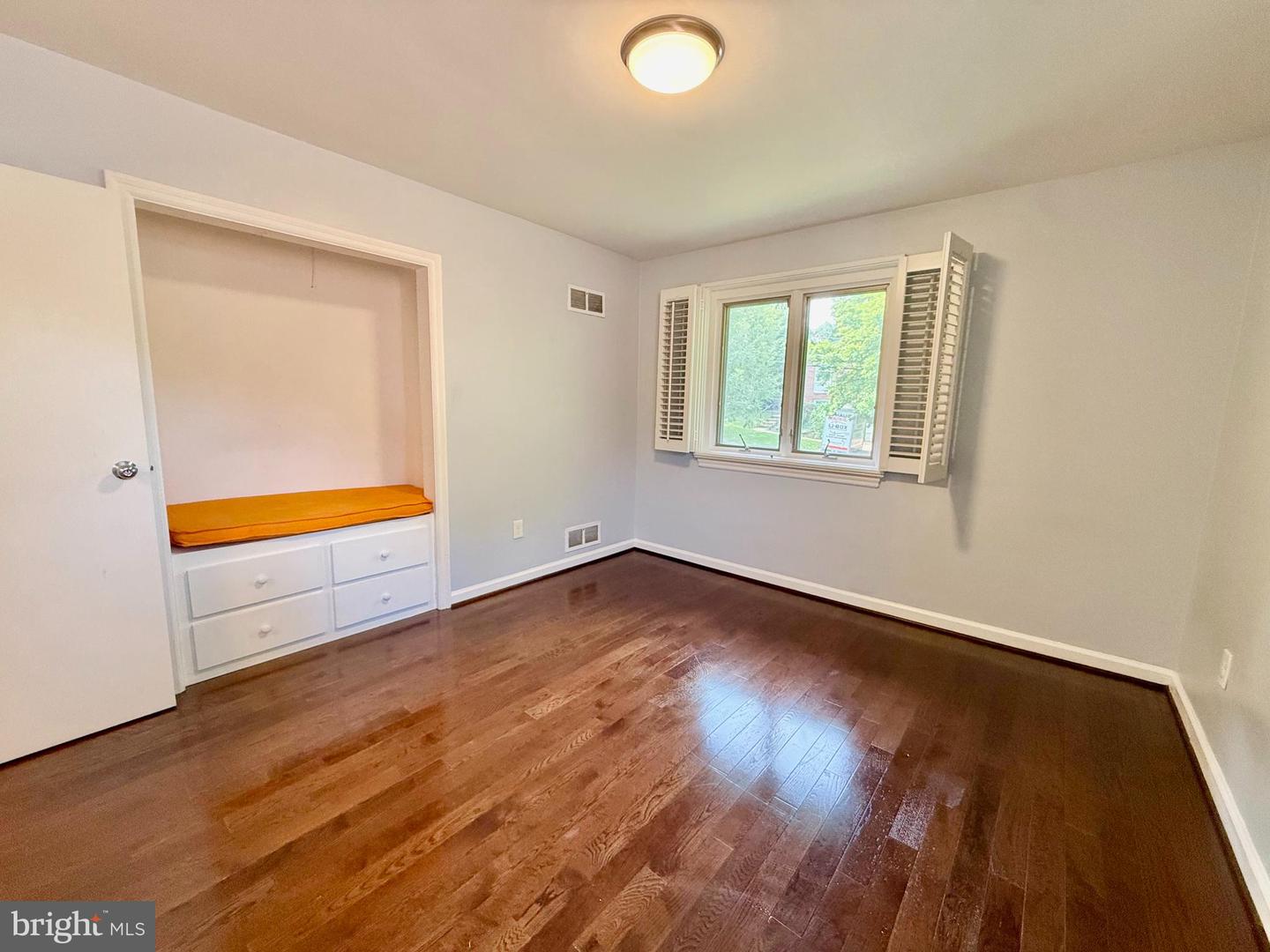 4439 Springdale St Nw Property Photo 23