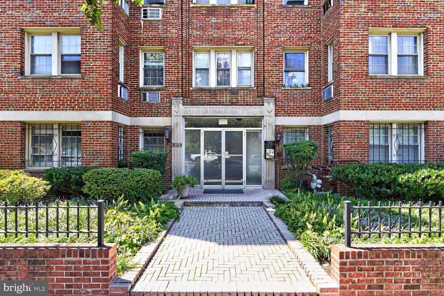 3028 Wisconsin Ave Nw #105 Property Photo 1