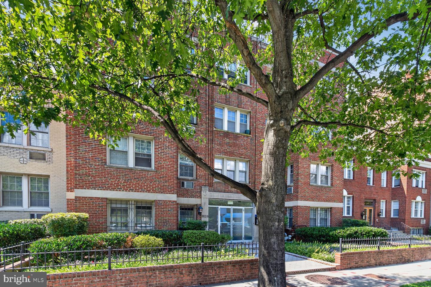 3028 Wisconsin Ave Nw #105 Property Photo 18