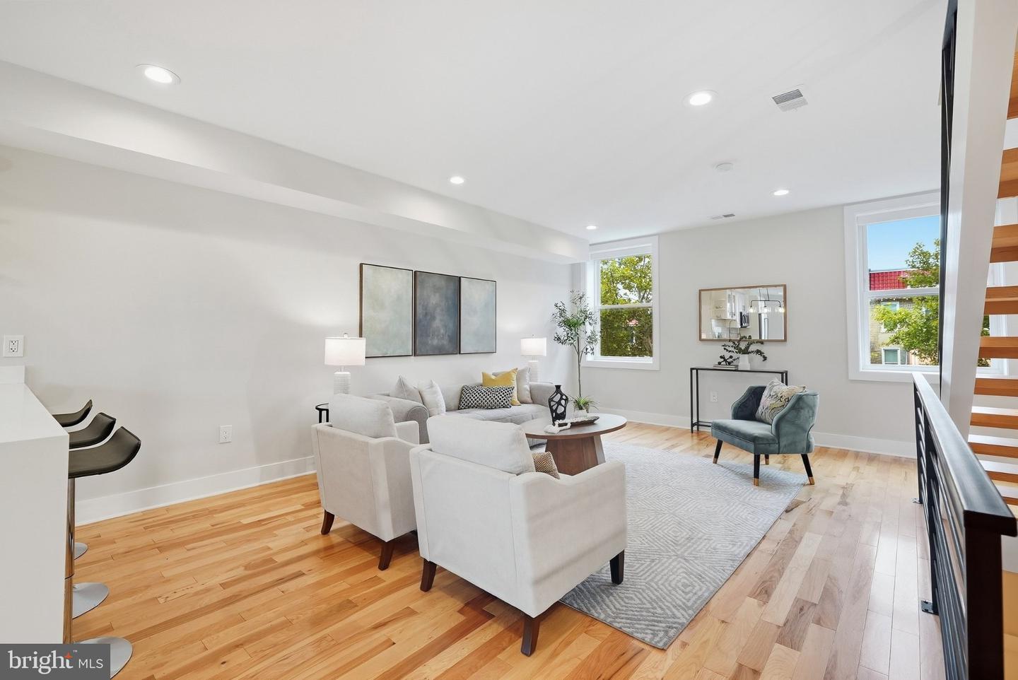 115 U St Ne #2 Property Photo 6