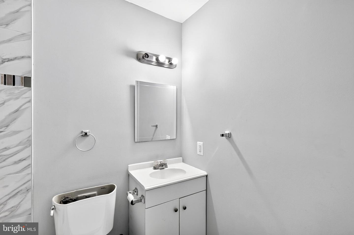 109 Wayne Pl Se Property Photo 3
