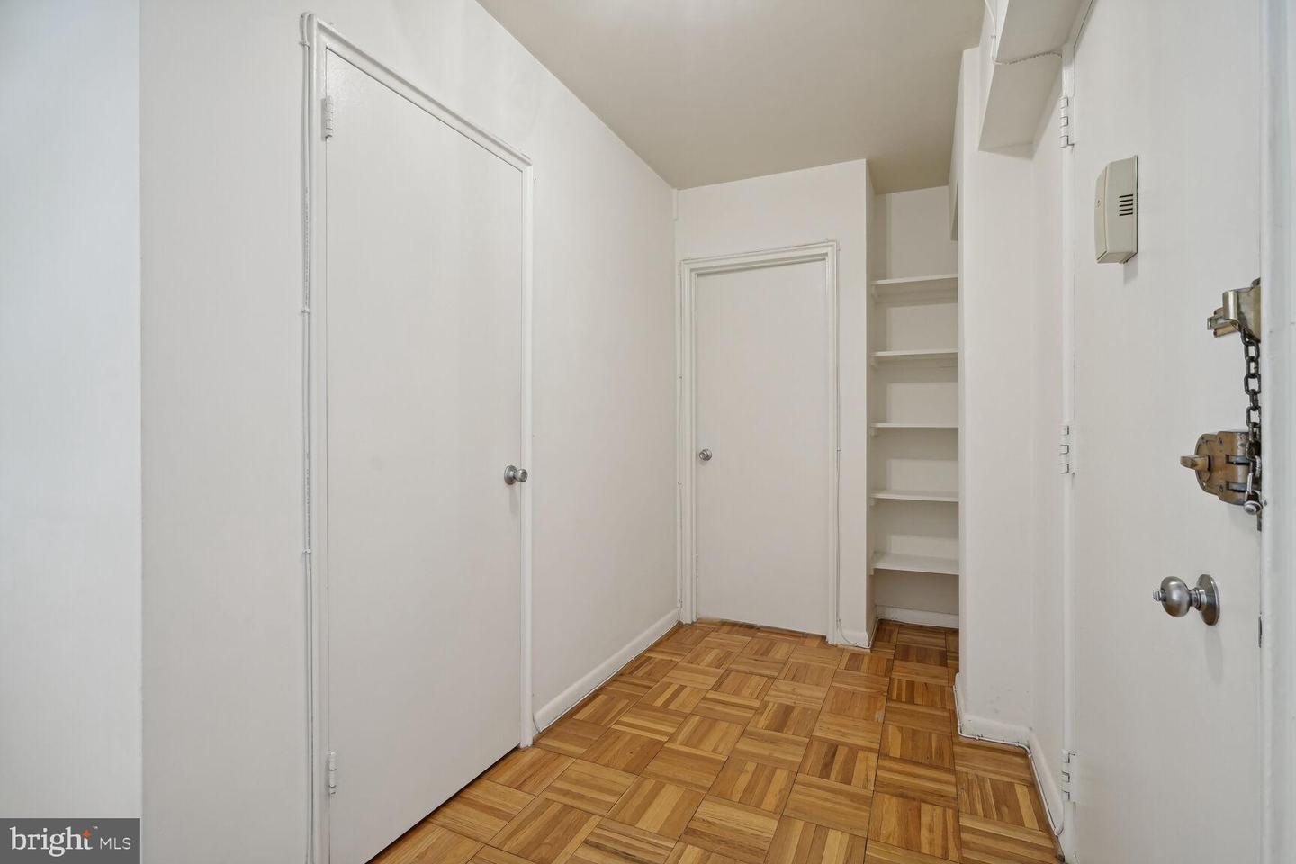 6445 Luzon Ave Nw #209 Property Photo 22