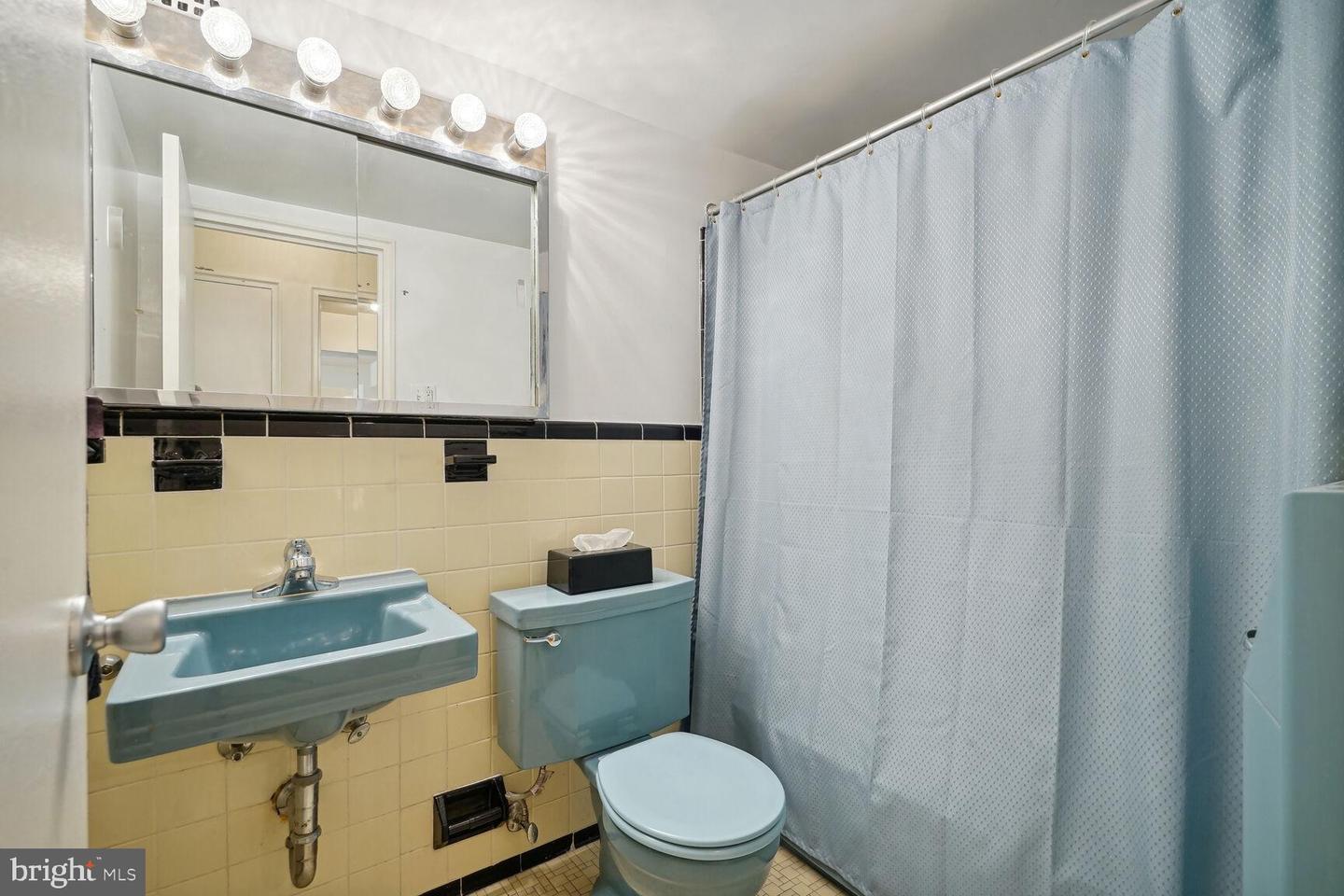 6445 Luzon Ave Nw #209 Property Photo 27