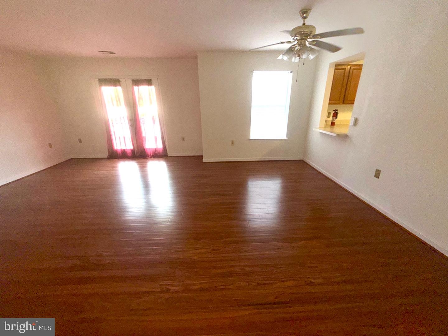 3708 Franklin D Roosevelt Ne #b Property Photo 4