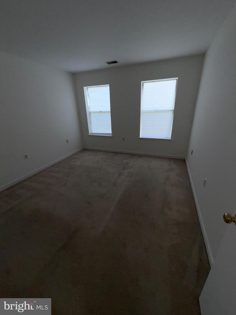 3708 Franklin D Roosevelt Ne #b Property Photo 9
