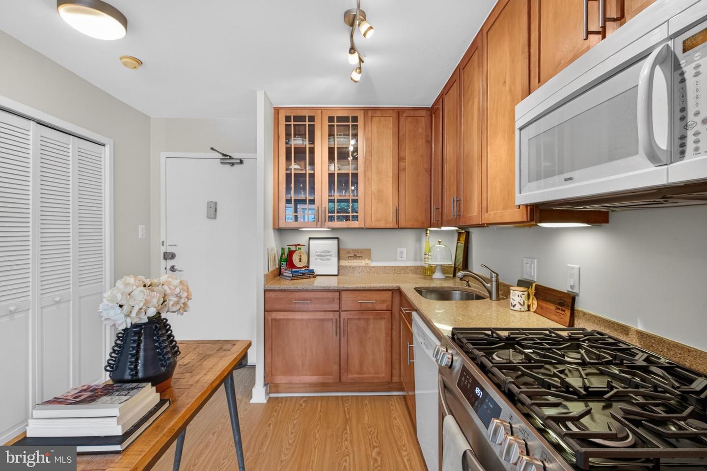 2829 Connecticut Ave Nw #112 Property Photo 4