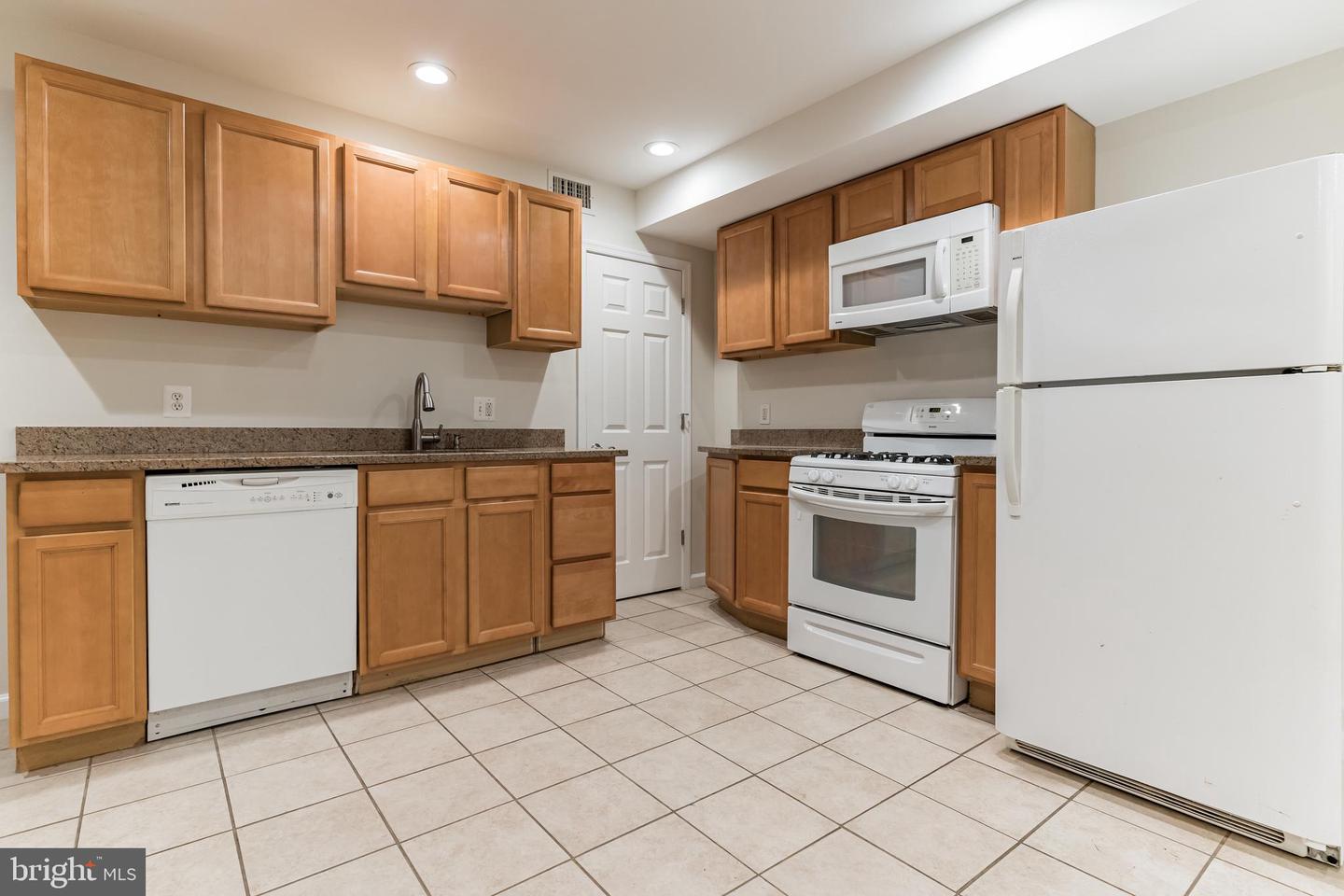 1736 U St Nw #a Property Photo 4