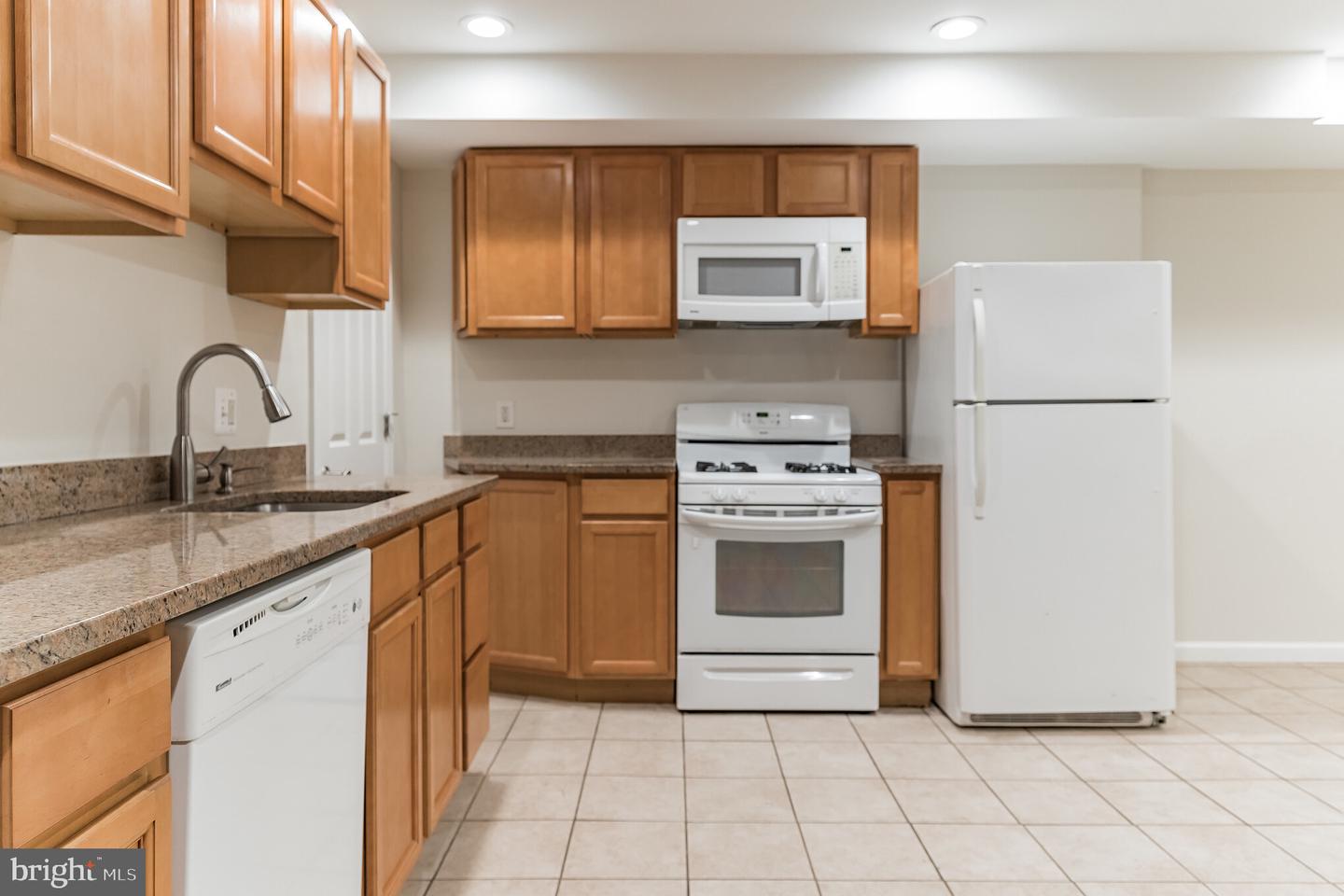 1736 U St Nw #a Property Photo 5