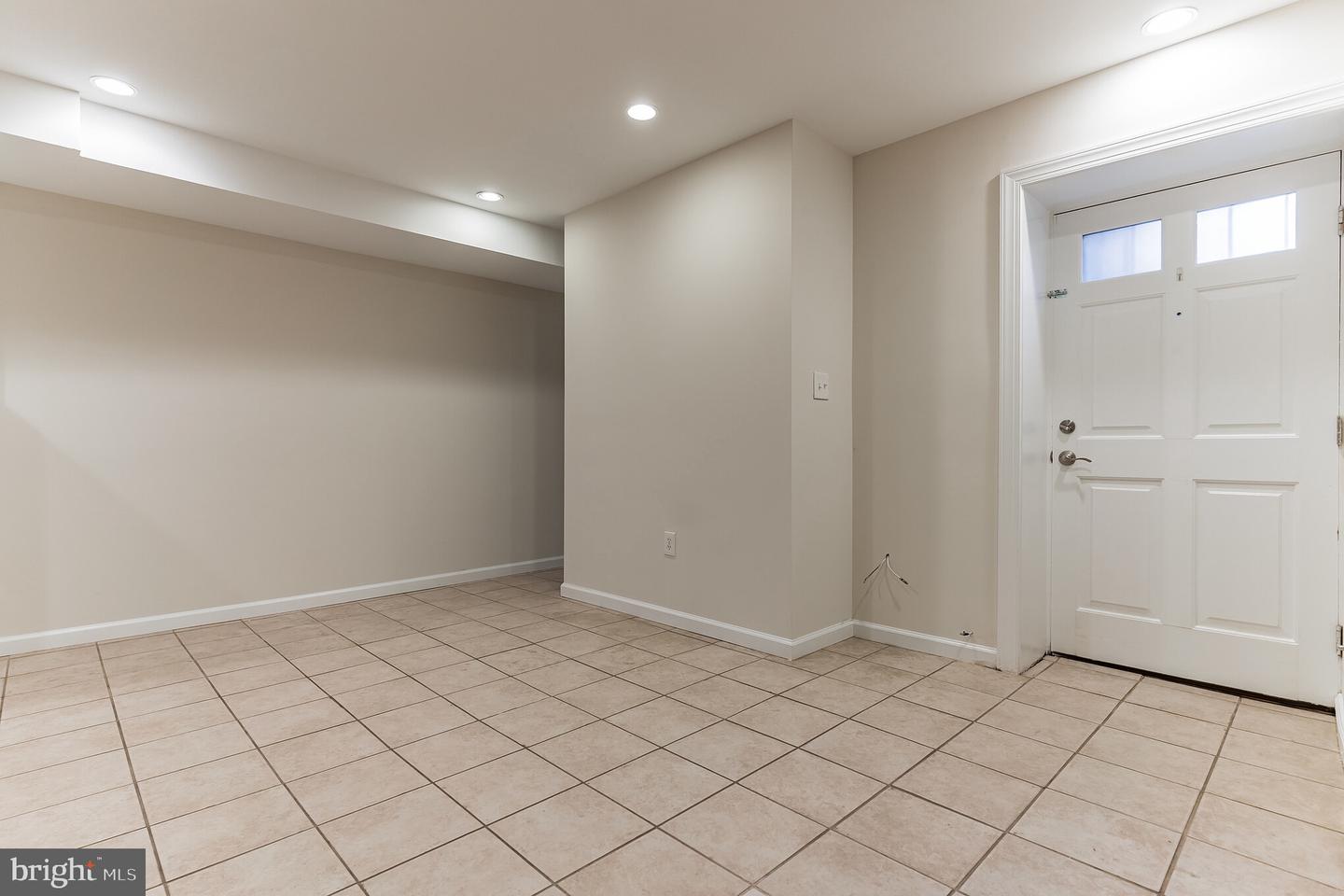 1736 U St Nw #a Property Photo 8