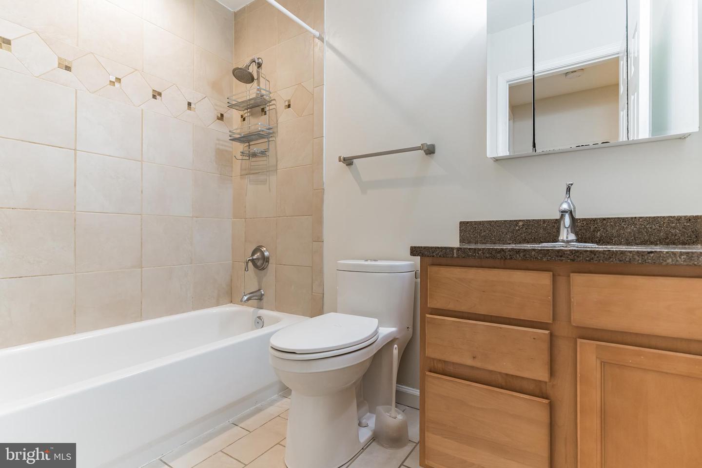 1736 U St Nw #a Property Photo 14