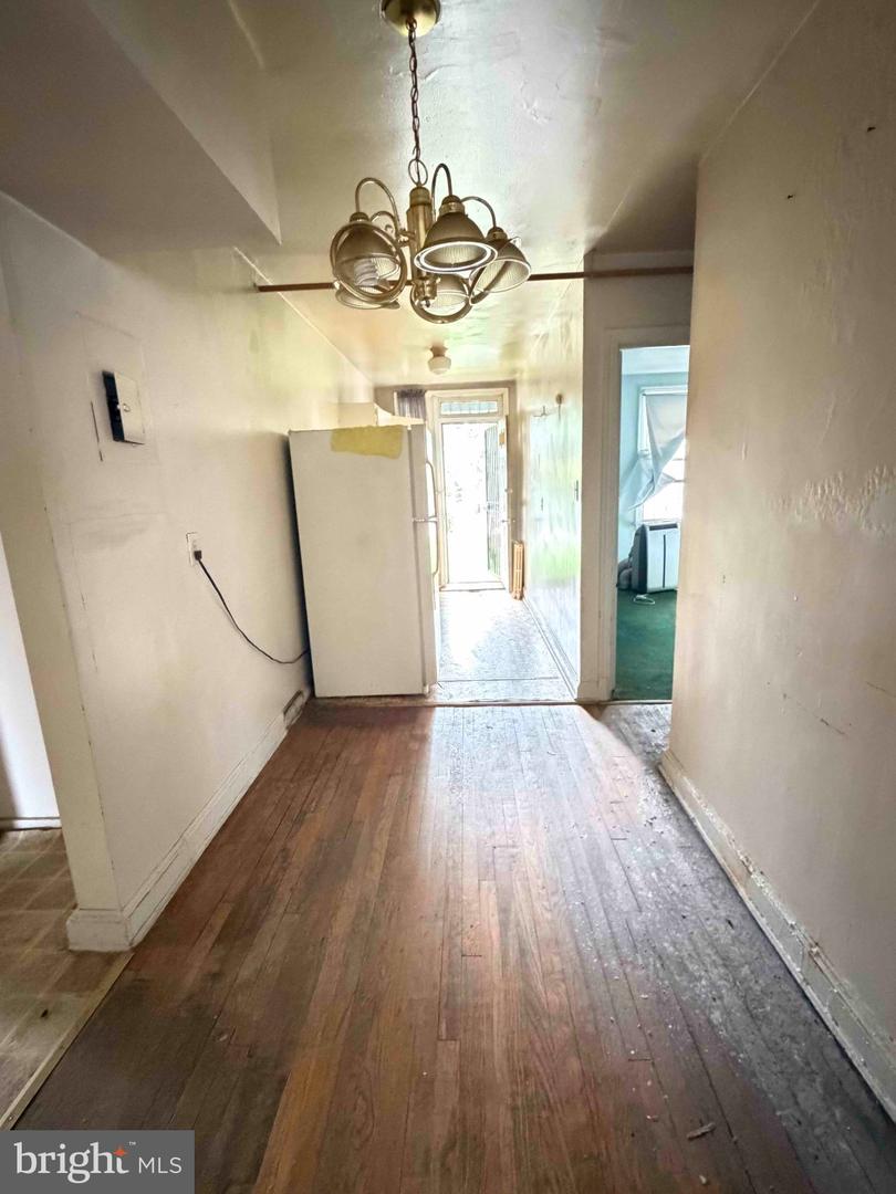 2029 E Ne Property Photo 9