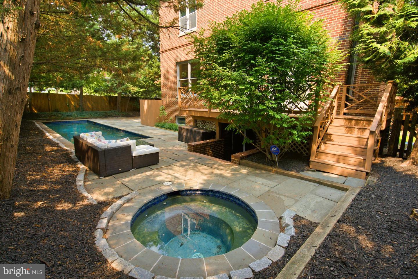5430 Chevy Chase Parkway Pkwy Nw Property Photo 3