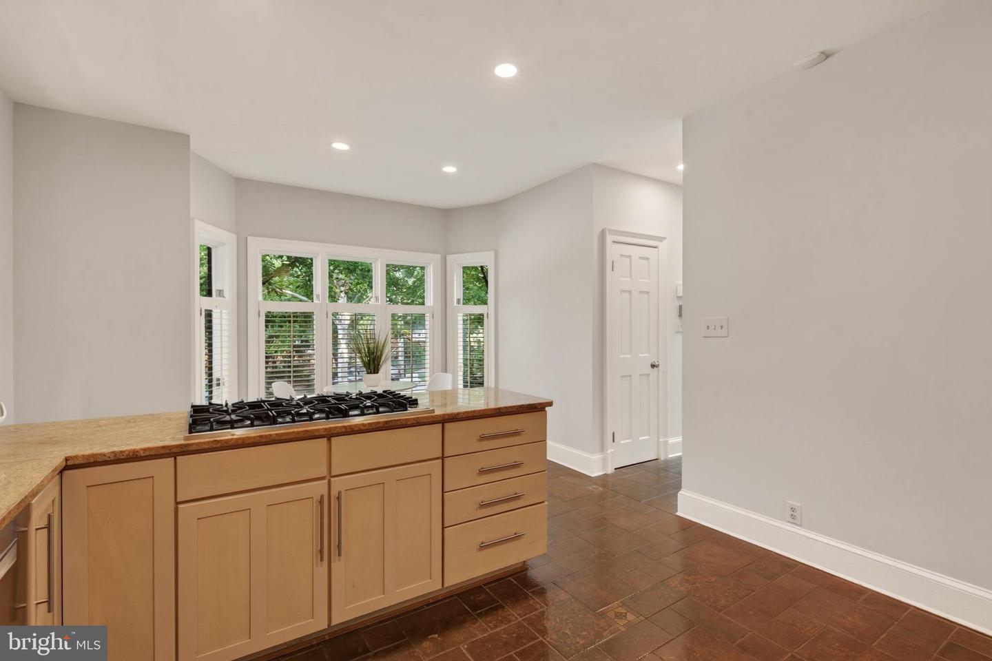 5430 Chevy Chase Parkway Pkwy Nw Property Photo 14
