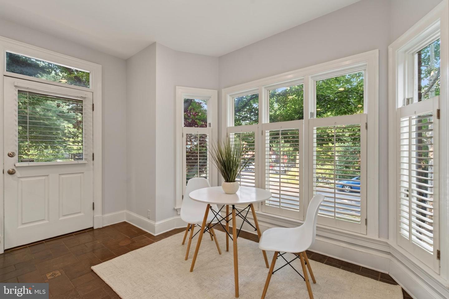 5430 Chevy Chase Parkway Pkwy Nw Property Photo 17