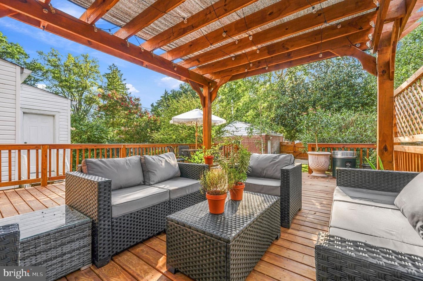 DCDC2279266 Property Photo 35