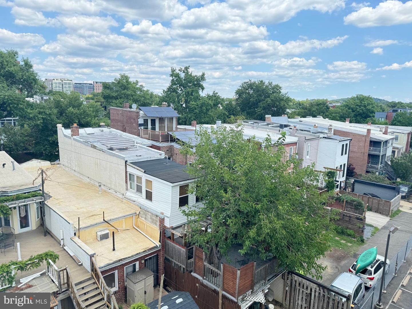 915 3rd St Ne Property Photo 45