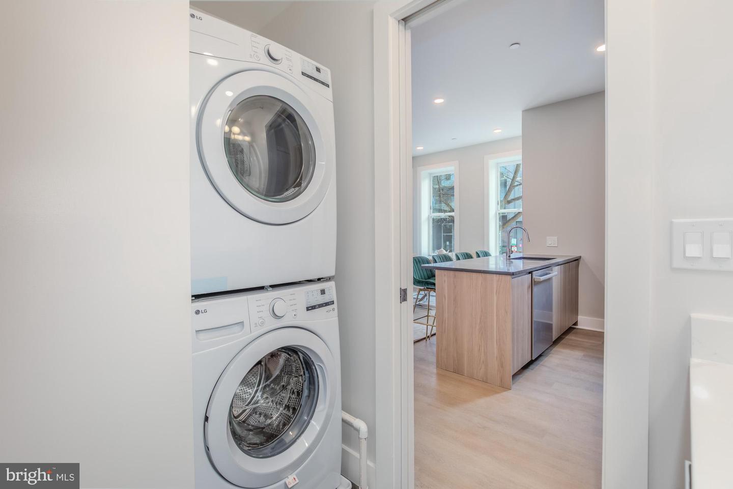 933 N St Nw #203 Property Photo 13