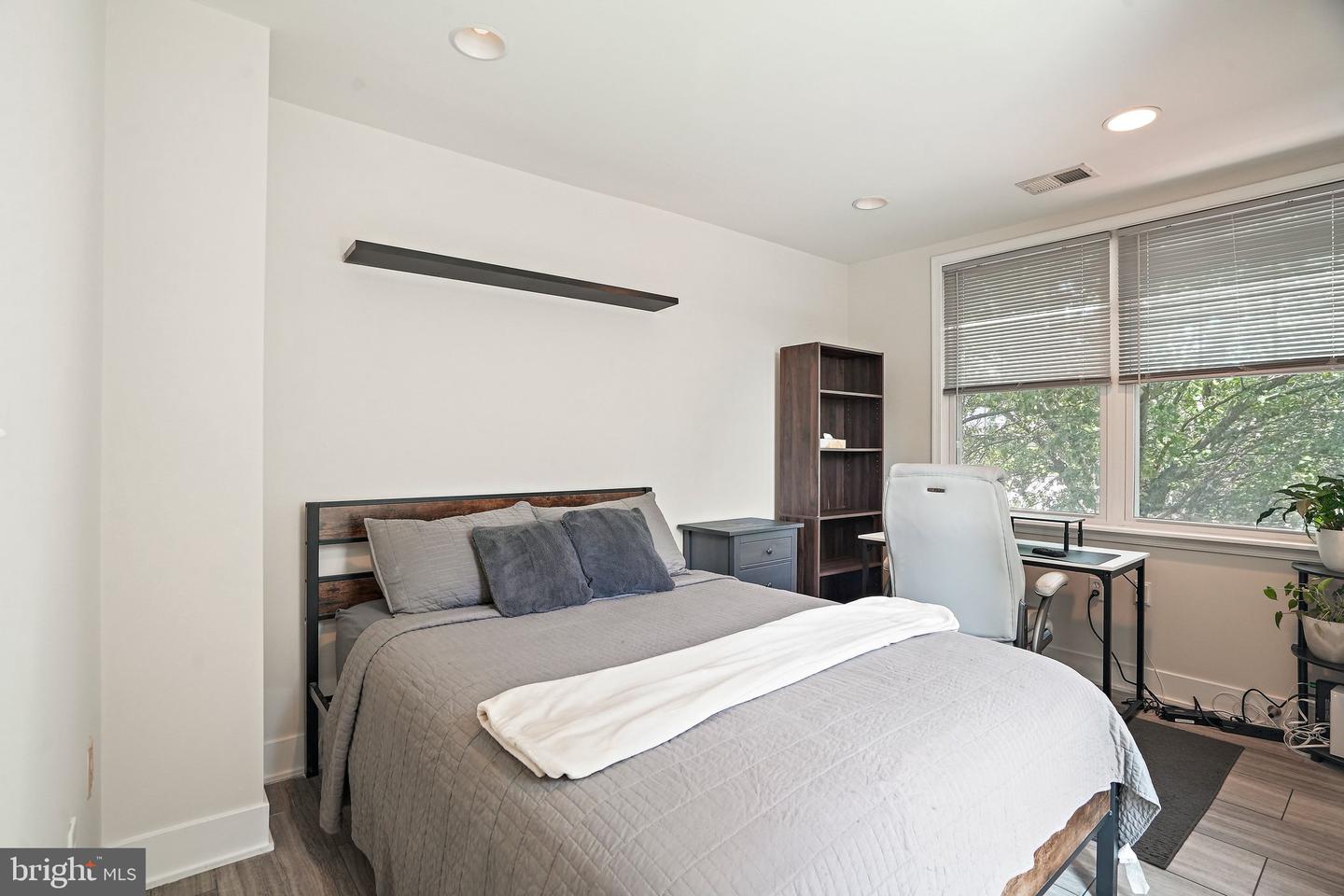 1730 Montana Ave Ne #1730 Property Photo 19