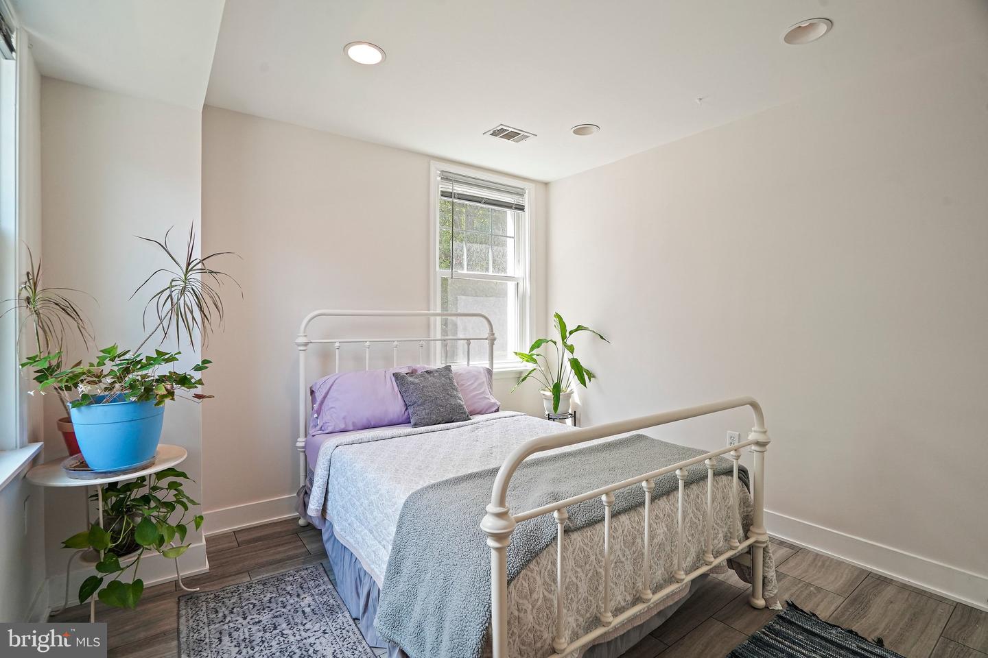 1730 Montana Ave Ne #1730 Property Photo 25