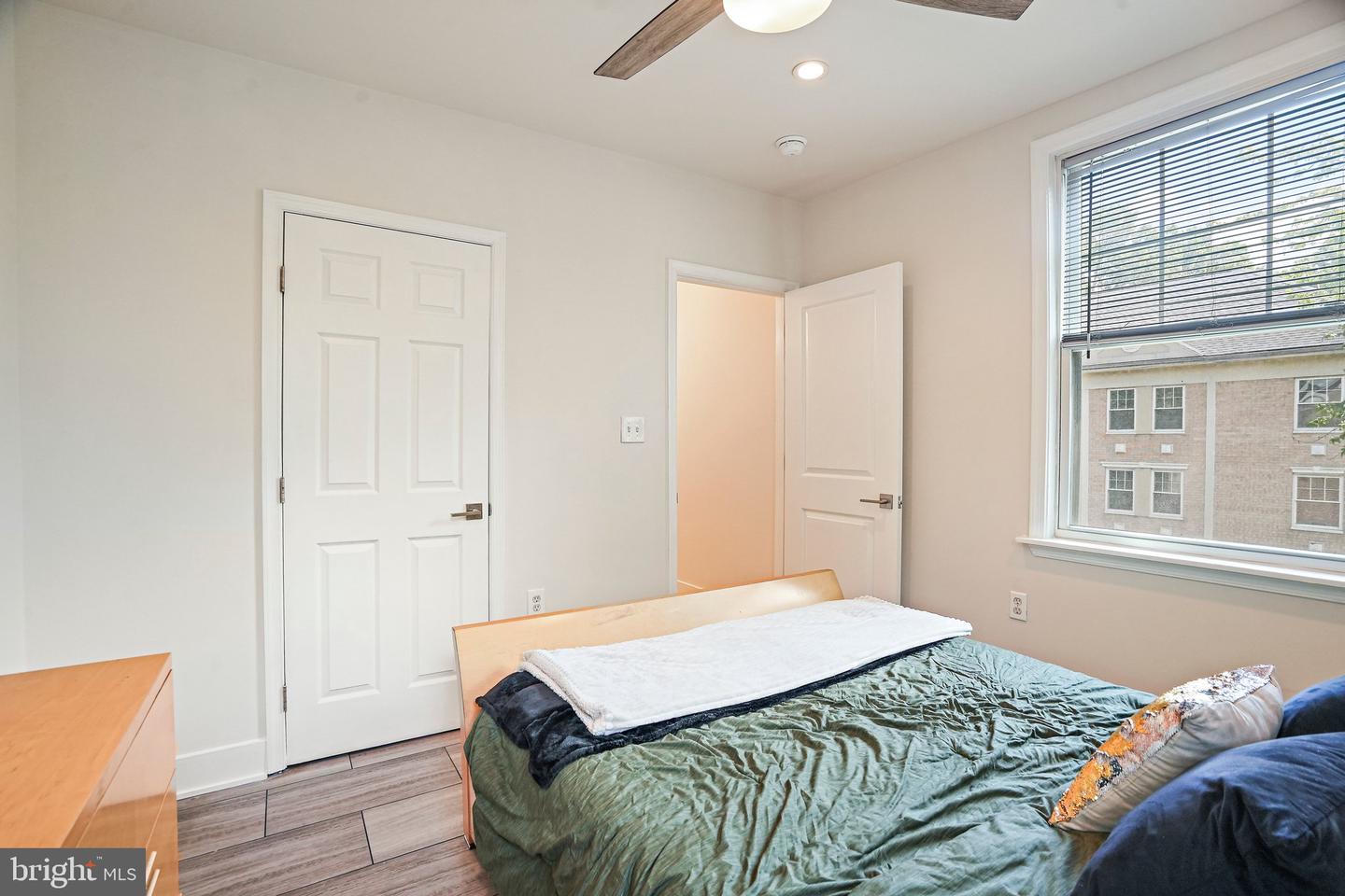 1730 Montana Ave Ne #1730 Property Photo 28