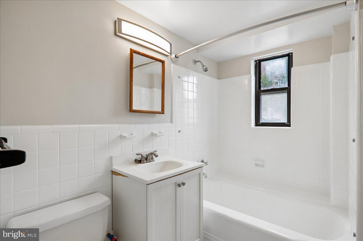 3701 Connecticut Ave Nw #237 Property Photo 24
