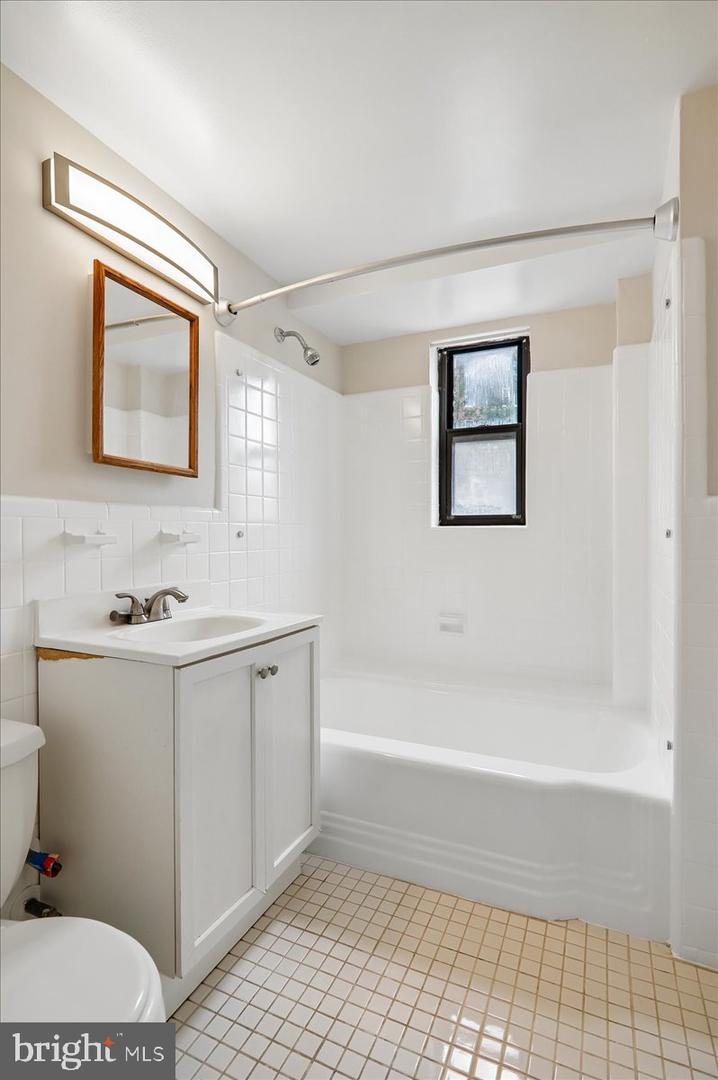 3701 Connecticut Ave Nw #237 Property Photo 25