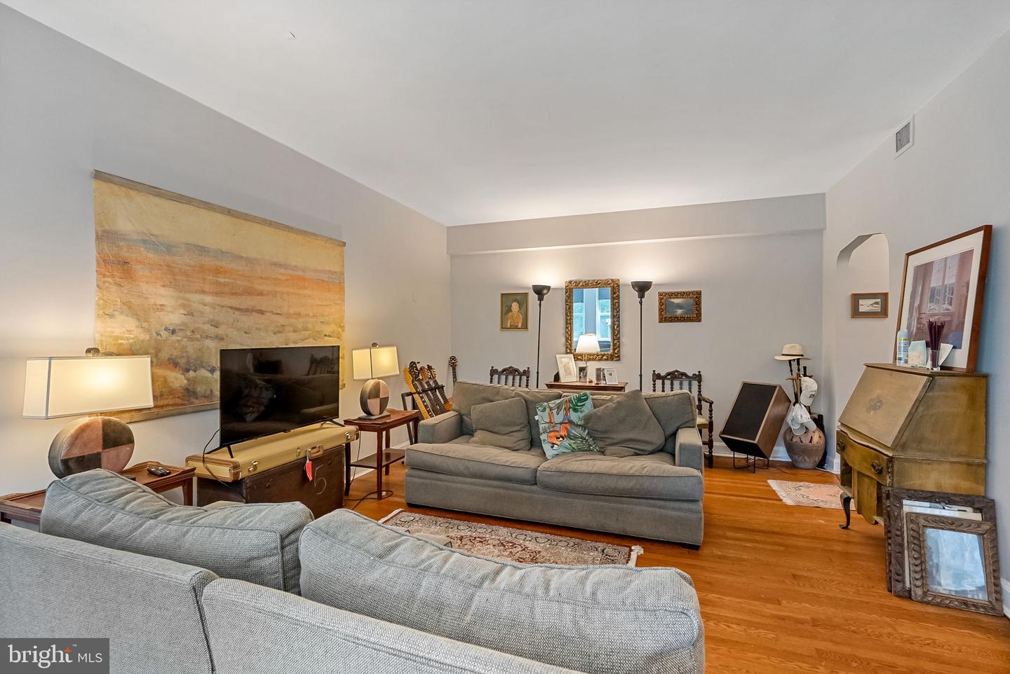 4707 Connecticut Ave Nw #204 Property Photo 6