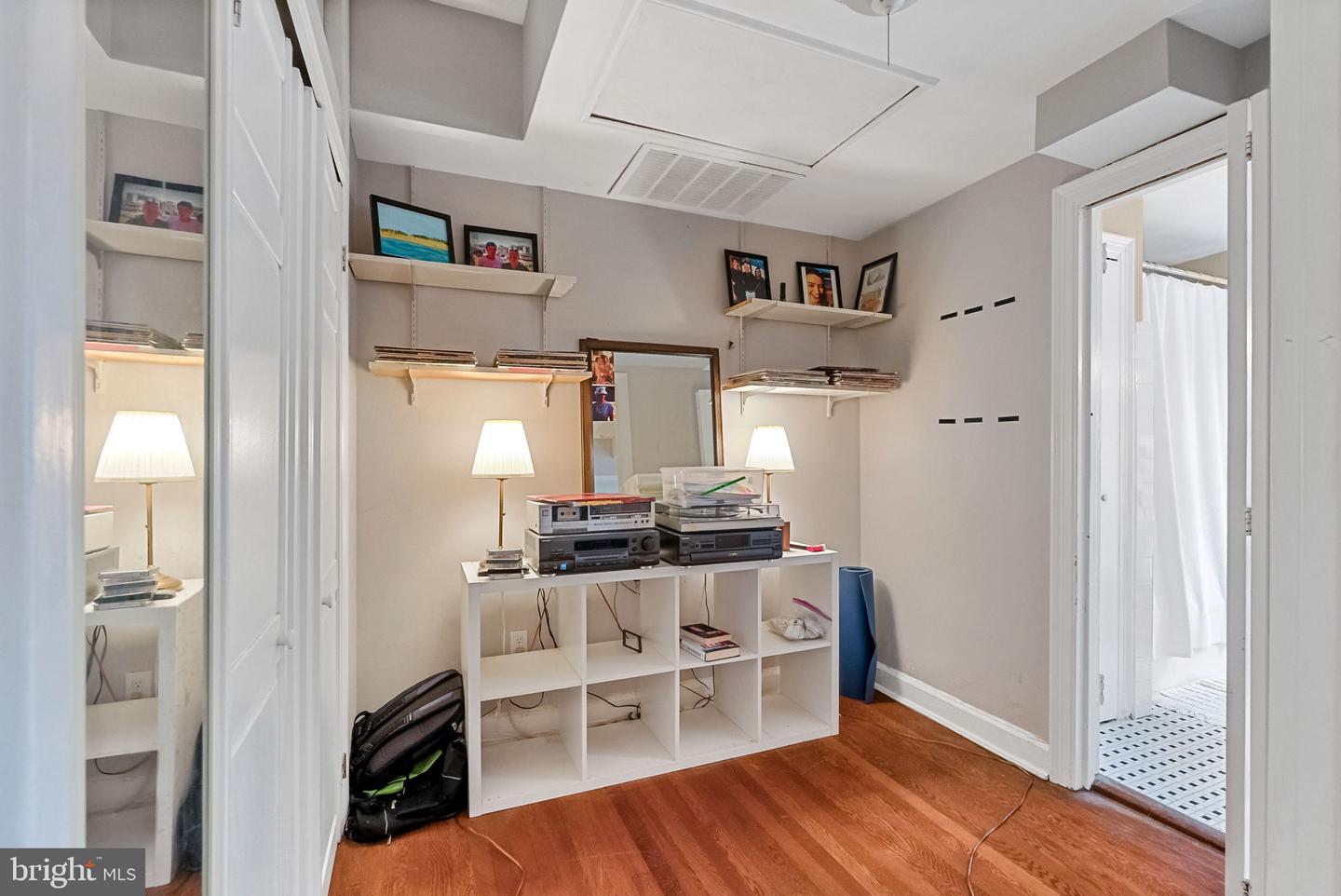 4707 Connecticut Ave Nw #204 Property Photo 11