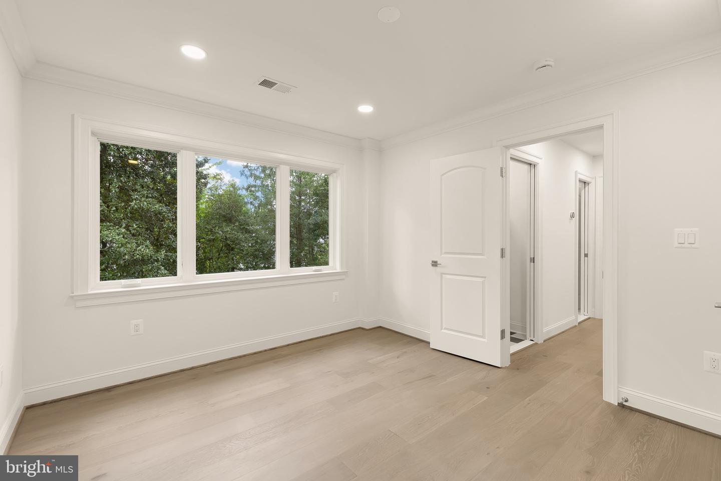 4827 Sedgwick St Nw Property Photo 34