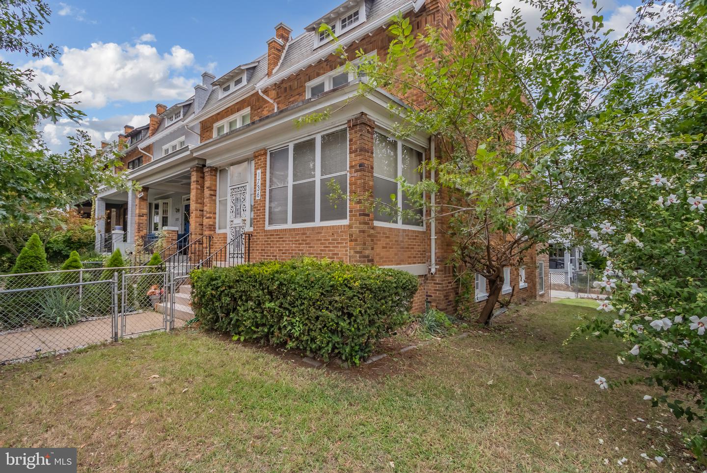 1736 C St Ne Property Photo 3