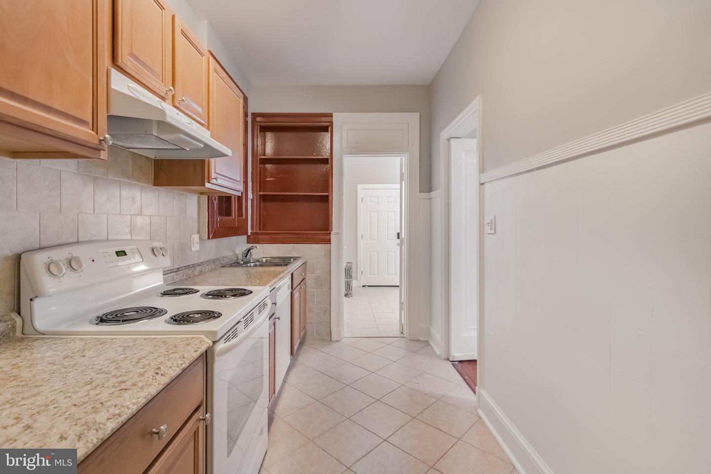 1736 C St Ne Property Photo 10