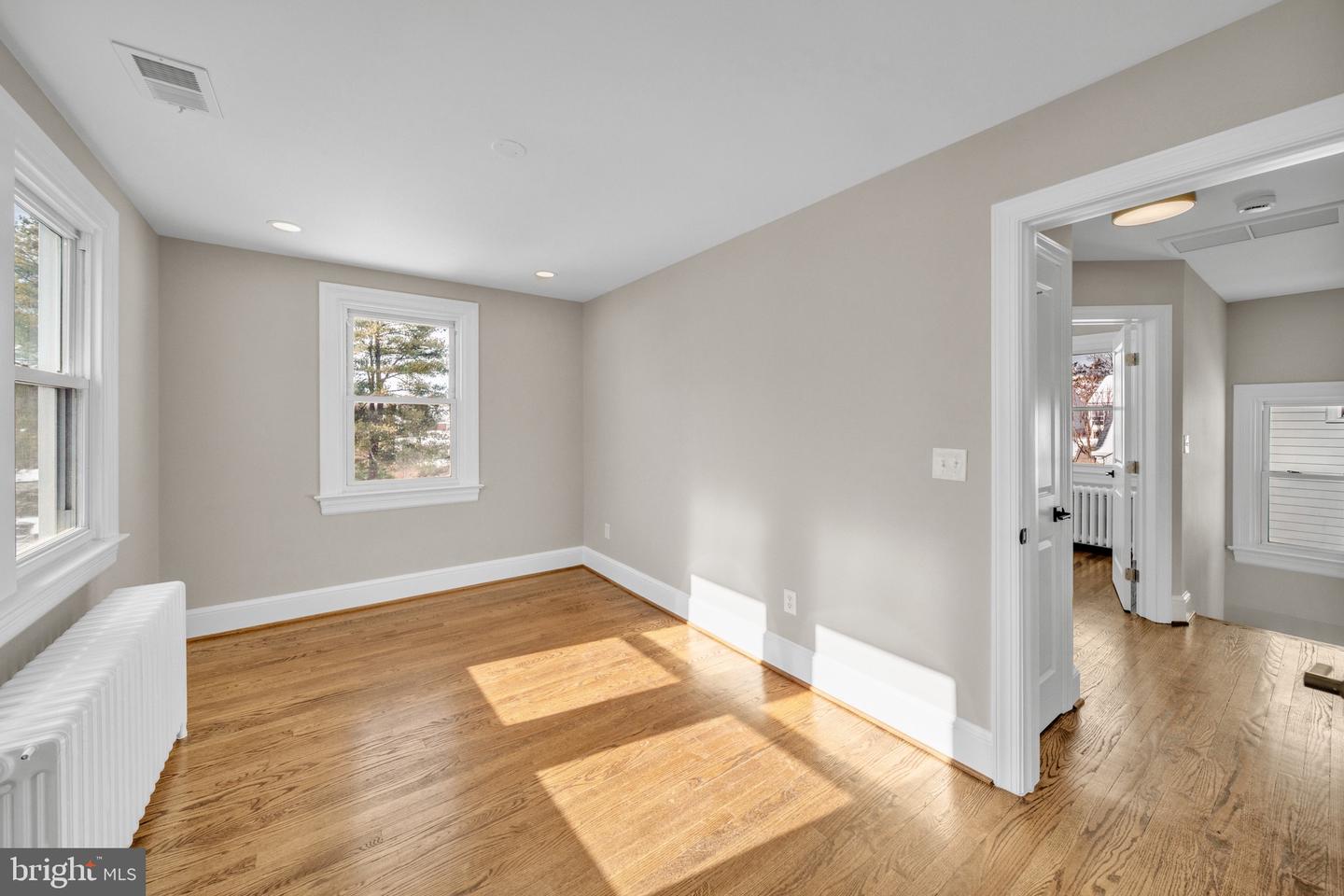 6018 2nd St Nw Property Photo 11