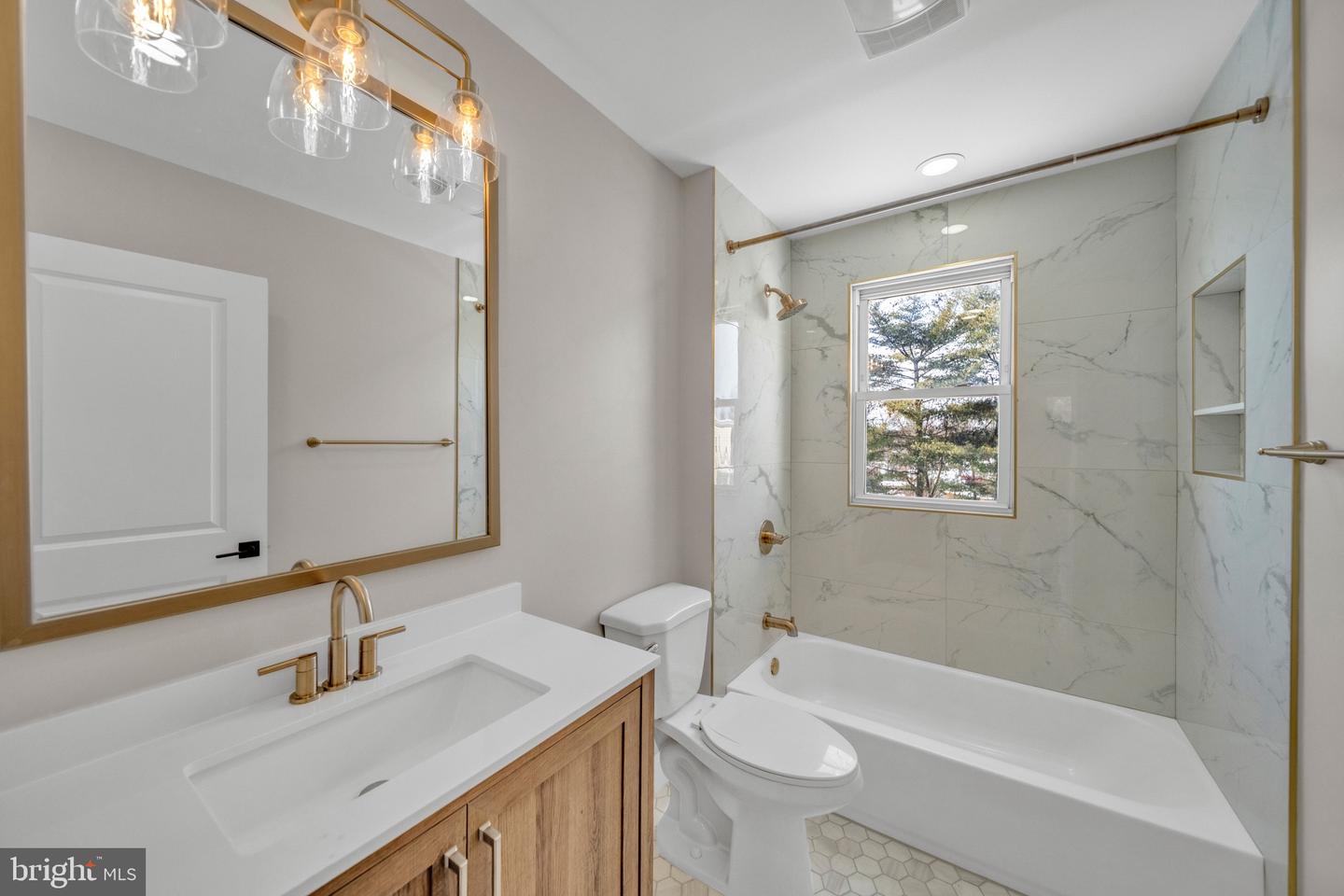 6018 2nd St Nw Property Photo 13