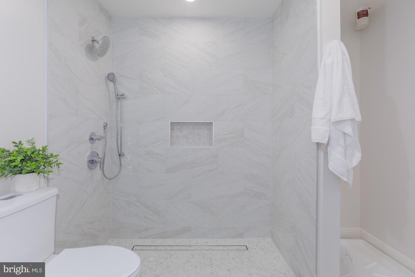 933 N St Nw #204 Property Photo 11