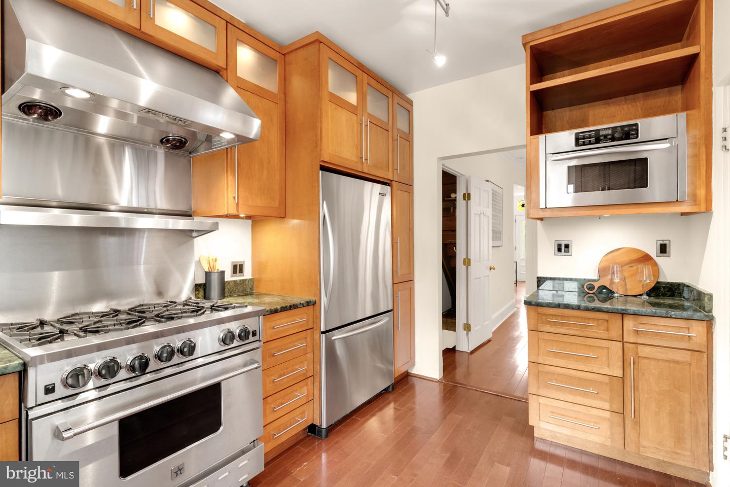 1454 T St Nw Property Photo 8