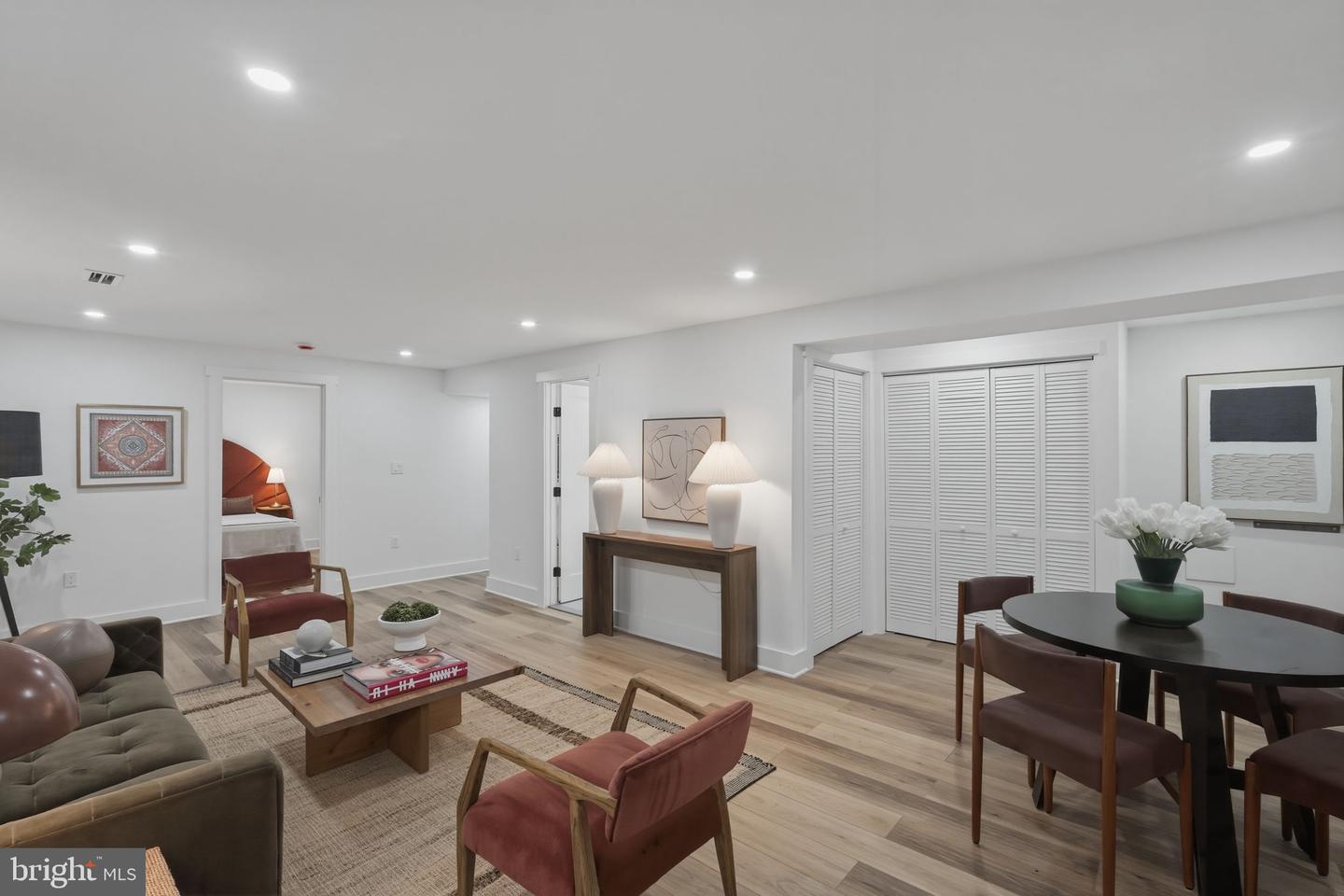 1355 Longfellow St Nw Property Photo 10