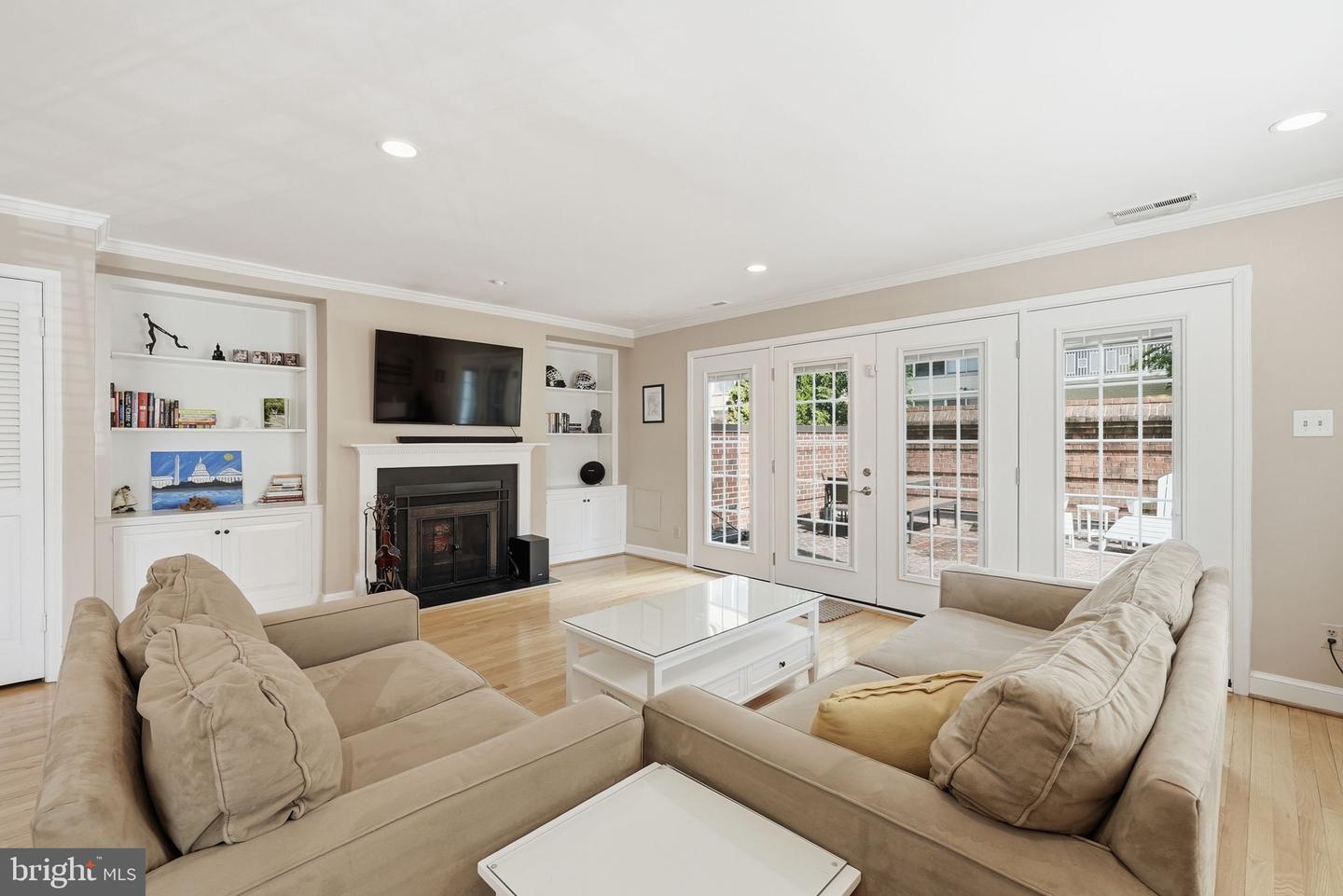 2828 Wisconsin Ave Nw #114 Property Photo 8