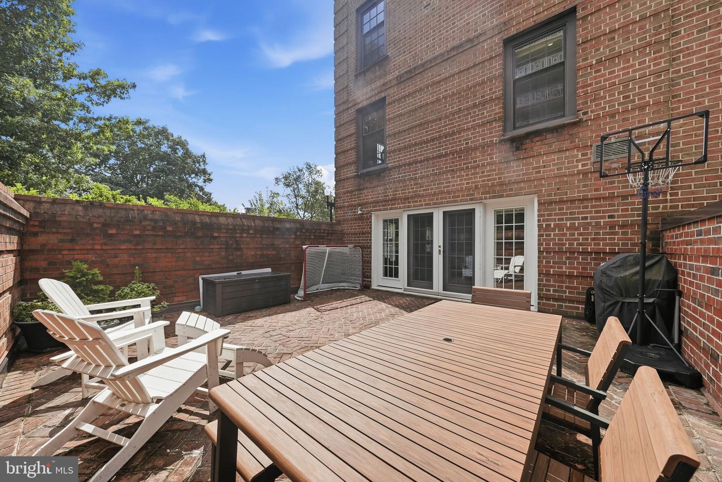 2828 Wisconsin Ave Nw #114 Property Photo 23
