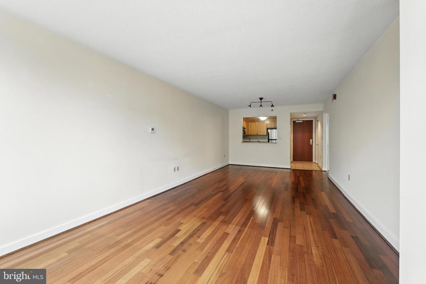 1150 K St Nw #1207 Property Photo 6