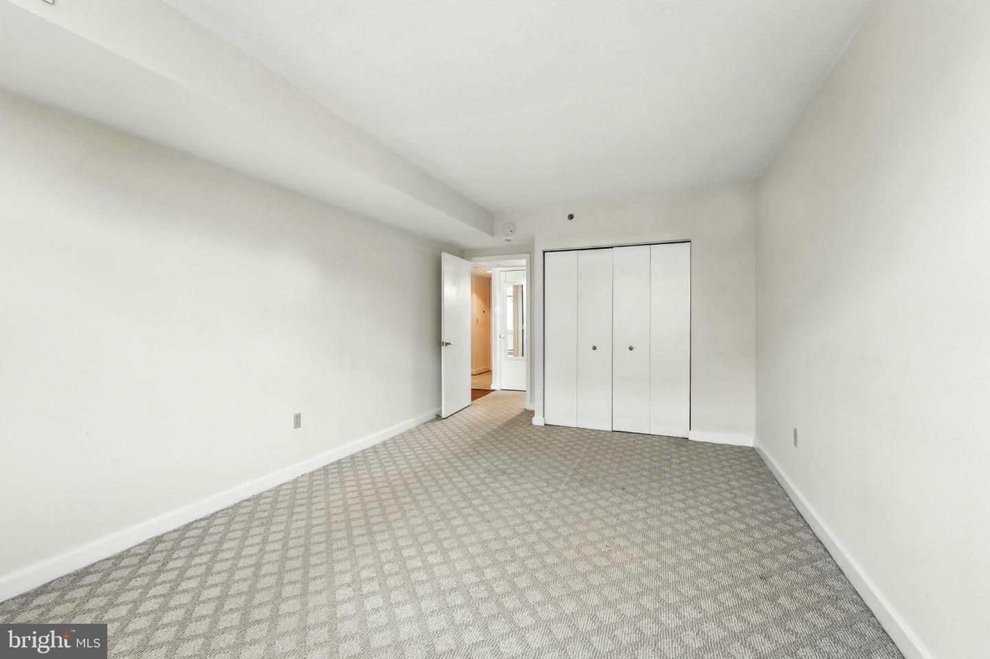 1150 K St Nw #1207 Property Photo 9