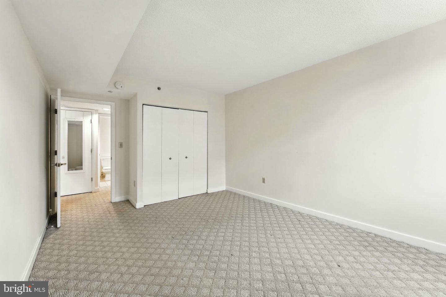 1150 K St Nw #1207 Property Photo 10