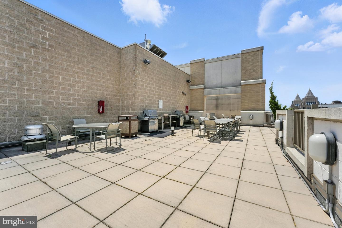 1150 K St Nw #1207 Property Photo 16