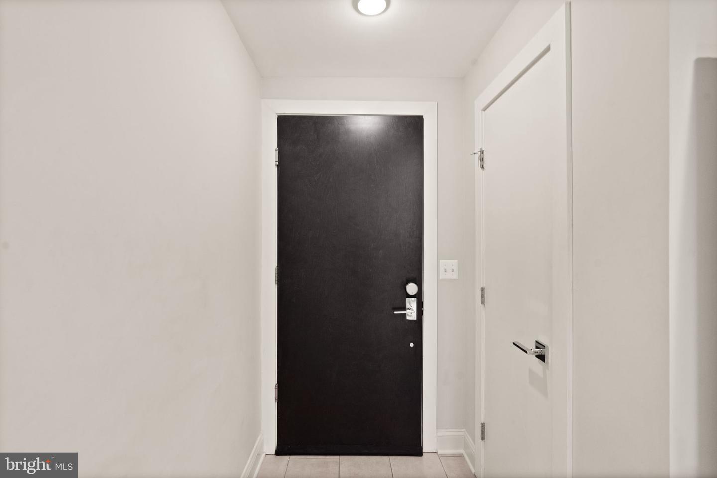 1311 13th St Nw #t07 Property Photo 10