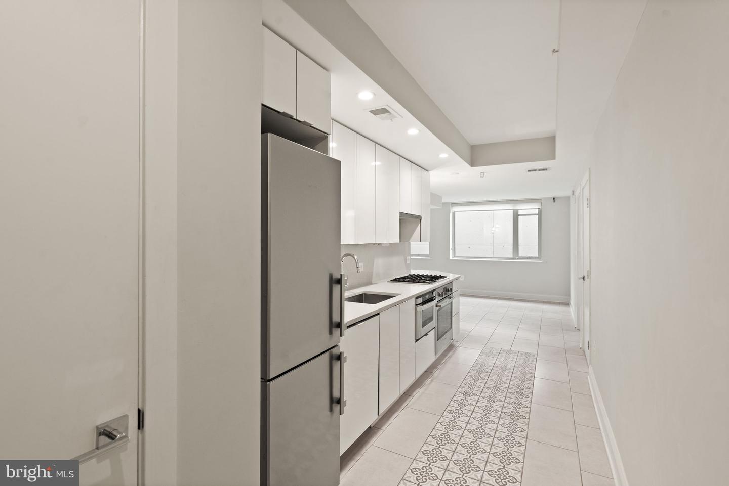 1311 13th St Nw #t07 Property Photo 11