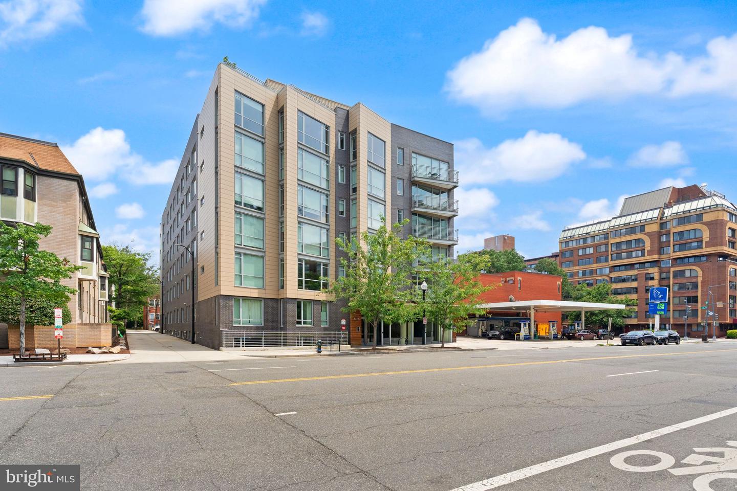 1311 13th St Nw #t07 Property Photo 45