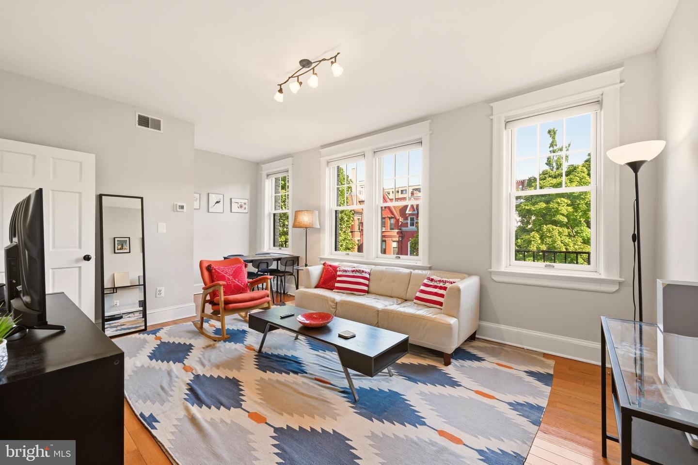 1618 S St Nw #5 Property Photo 3