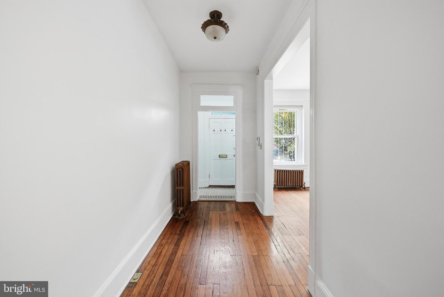 1419 Monroe St Nw Property Photo 3