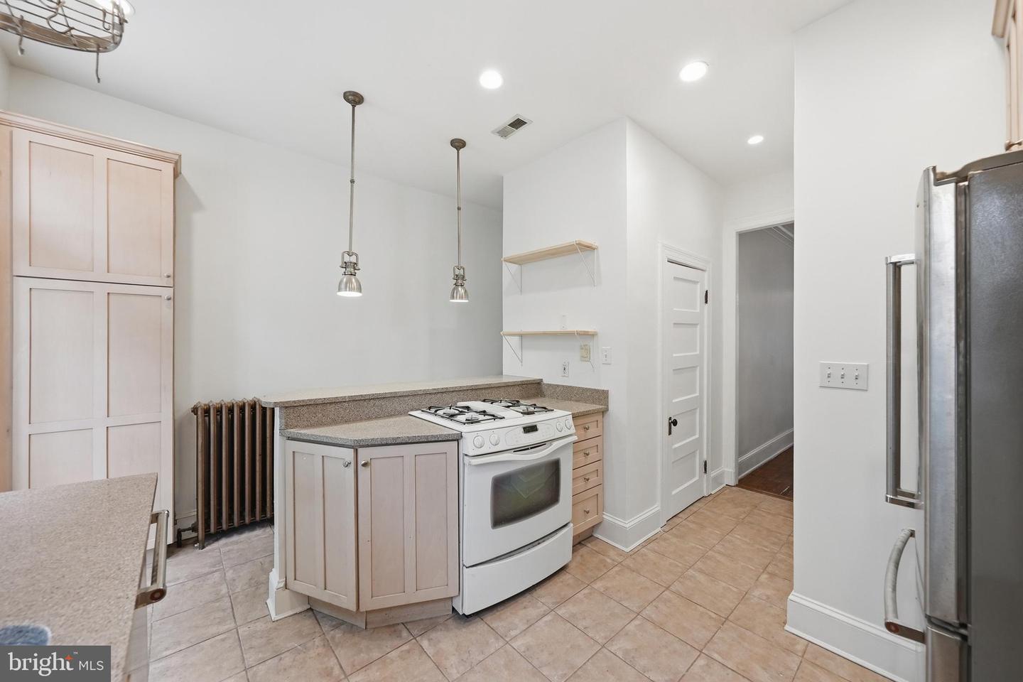 1419 Monroe St Nw Property Photo 12