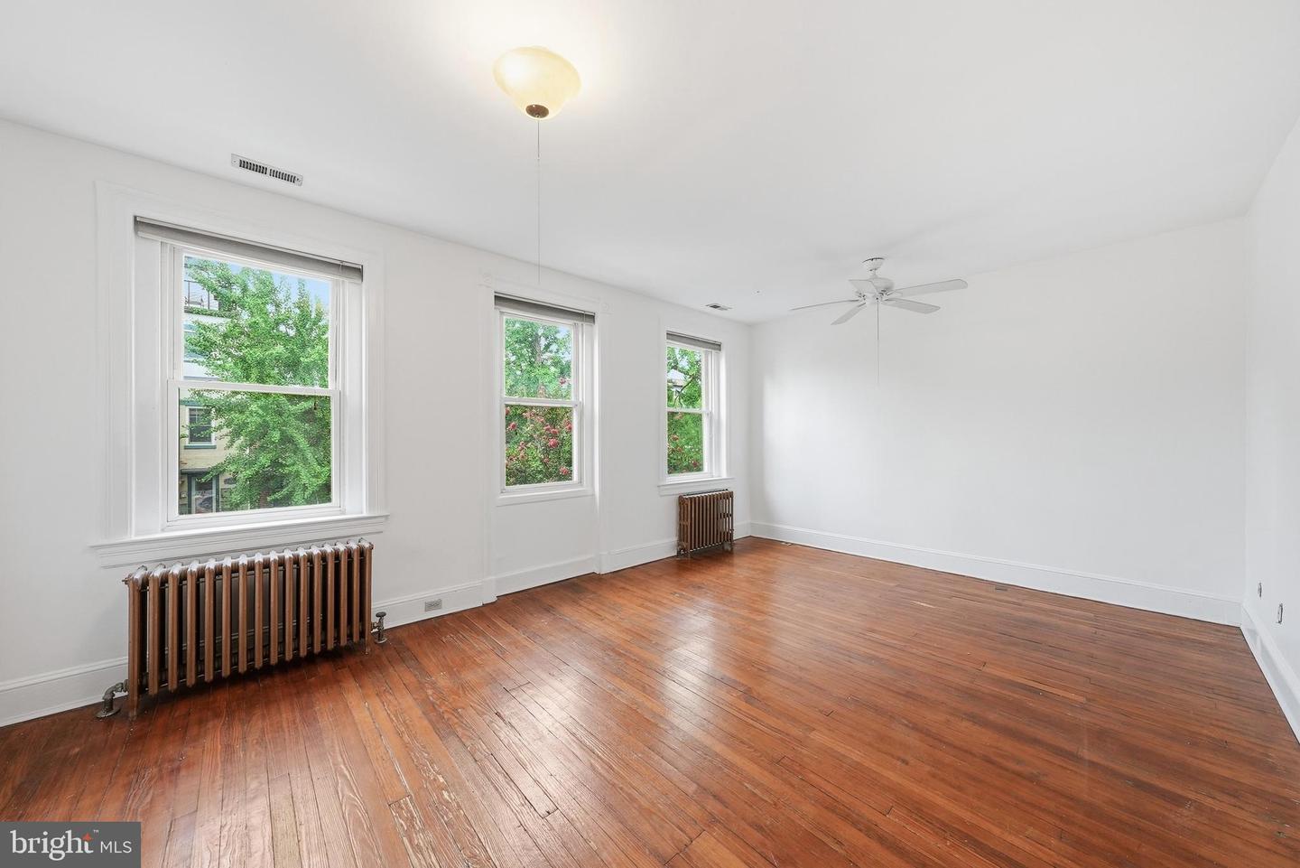 1419 Monroe St Nw Property Photo 16